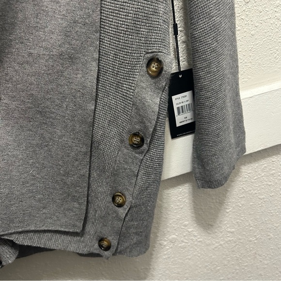 Cyrus Grey Open Cardigan Sweater with Button Sides NWT XS - Picture 3 of 7